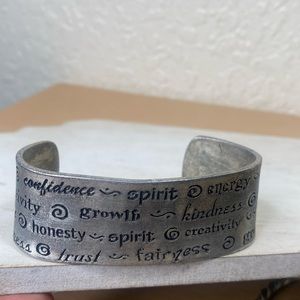 Chicos cuff Bracelet